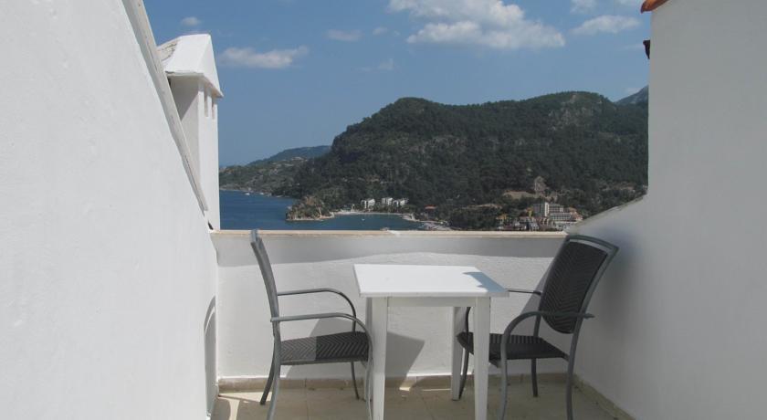 Serena Suites Turunç Esterno foto